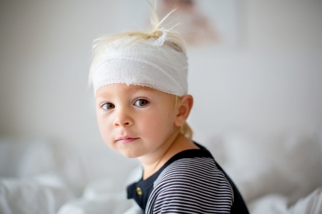 child with head injury